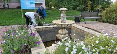 В п. Михайловский продолжаются субботники в рамках месячника по санитарной очистке территории