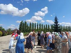 На территории храма прошла завершающая Акция" Белого Цветка"