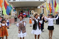 Двери нашей школы вновь распахнулись, чтобы дать старт новому учебному году!   