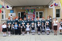 Двери нашей школы вновь распахнулись, чтобы дать старт новому учебному году!   