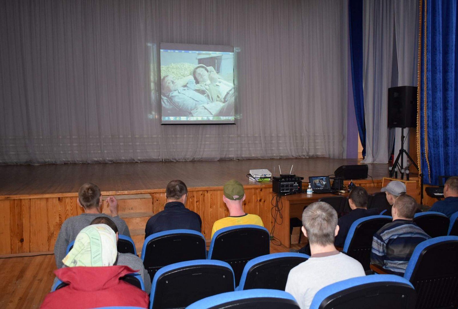 Выборы область. Преподаватели военной кафедры Станкин. Встреча. Школа 67 Саратов учителя.