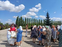 На территории храма прошла завершающая Акция" Белого Цветка"