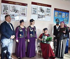 В михайловском Доме культуры прошла выставка «В единстве народов – сила России»