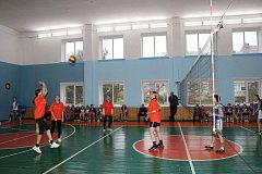 В п. Михайловский прошли соревнования по волейболу на кубок Главы МО п. Михайловский, посвященные Дню поселка