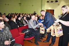 В михайловском Доме культуры состоялся концерт «Защитников Отечества славим!»