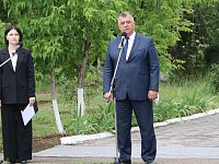 В поселке Михайловский прошел митинг памяти и скорби 