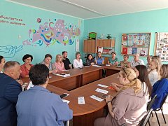 Глава муниципального образования А.М. Романов принял участие в Муниципальной конференции работников образования