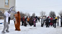 В поселке Михайловский состоялось мероприятие для детей, посвященное проводам зимы и встрече долгожданной весны