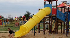 Детская площадка в посёлке Новооктябрьский: новые возможности для развития и отдыха