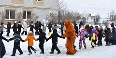 В поселке Михайловский состоялось мероприятие для детей, посвященное проводам зимы и встрече долгожданной весны