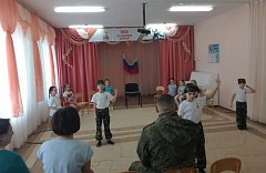 Михайловский детский сад посетил военнослужащий - участник специальной военной операции
