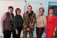Участник СВО – житель поселка Михайловский встретился со студентами Краснопартизанского политехнического лицея