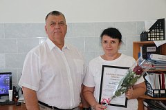 Глава МО п. Михайловский А.М. Романов поздравил работников и ветеранов здравоохранения с профессиональным праздником