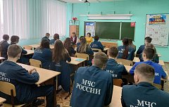 Михайловские школьники встретились с судьей Пугачевского районного суда