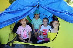 Воспитанники детского лагеря прошли туристической тропой
