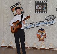 В школе п. Михайловский ярко и креативно отметили День учителя
