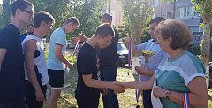 В ознаменование  Дня России в поселке Михайловский прошел  волейбольный турнир