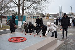 Михайловцы возложили цветы к Обелиску в День неизвестного солдата