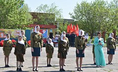 В п. Михайловский состоялся митинг «Сияй в веках, Великая Победа!»