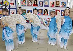 В Доме культуры состоялся концерт «Родной, единственной, любимой!»