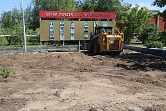 Благоустройство территории у Доски Почёта в посёлке Михайловский