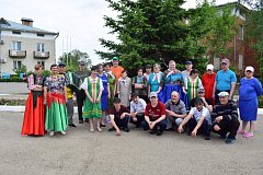 В Михайловском доме-интернате специалисты по реабилитационной работе подготовили и провели праздничную программу «День соседей»