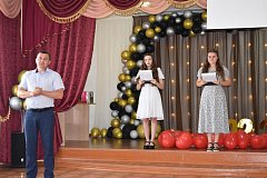 В девятом классе МОУ «СОШ МО пос. Михайловский» прошёл выпускной вечер