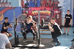 Пауэрлифтинг – спорт сильных духом и телом людей