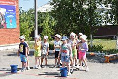 Для детей детского сада МО п. Михайловский спортшкола организовала праздник Ивана Купалы