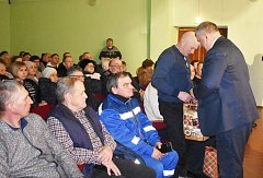 В михайловском Доме культуры состоялся концерт «Защитников Отечества славим!»