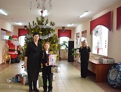 В рамках Всероссийской благотворительной акции «Елка желаний» в п. Михайловский состоялось праздничное мероприятие для детей участников специальной военной операции