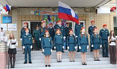 Двери нашей школы вновь распахнулись, чтобы дать старт новому учебному году!   