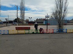 В поселке Михайловский начался месячник по санитарной очистке общественных пространств