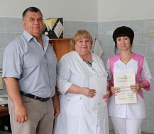 Глава поселка Михайловский поздравил медицинских работников
