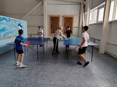 Состоялся новогодний турнир по теннису в бассейне "Дельфин"