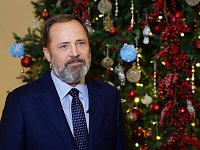 Полномочный представитель Президента РФ в ПФО И. Комаров поздравляет жителей с наступающим Новым годом и Рождеством
