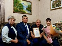 Супруги Бычковы отпраздновали 55 лет совместной жизни