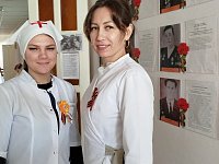 "Герои в белых халатах" - выставка фотографий медицинских работников нашего района - ветеранов Великой Отечественной войны