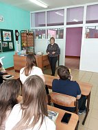 В МОУ «СОШ МО п. Михайловский» прошёл час знаний «Много книг — чудесных, умных, интересных»